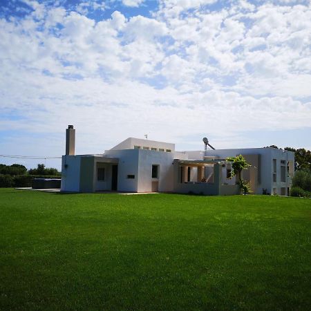 Villa Leonidas Мастихари Экстерьер фото
